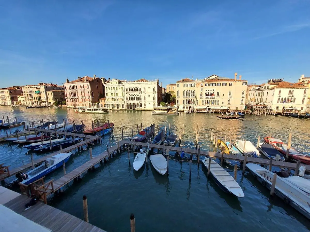 Residenza La Veranda A Rialto Βενετία